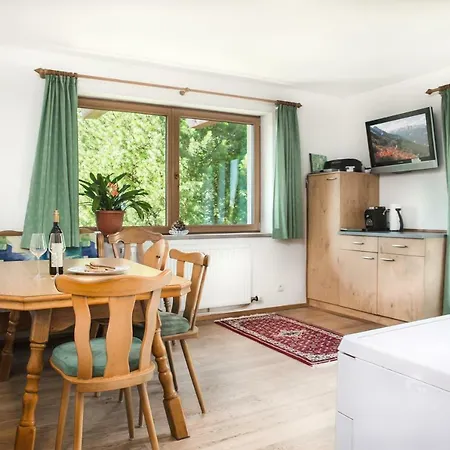 Schwarzenauer Lägenhet *