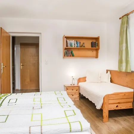 Schwarzenauer דירה