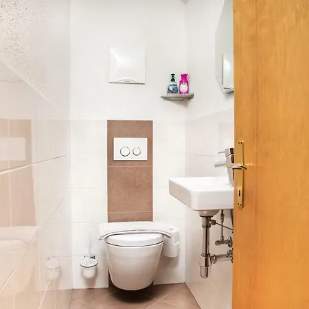 דירה Schwarzenauer